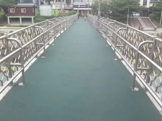교량 보도포장